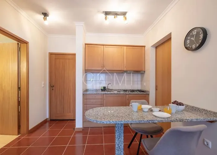 Appartamento Moniz Centro I *